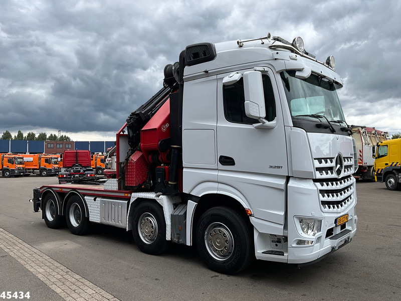 Mercedes-Benz Arocs 3251 8x4 Euro 6 Retarder HMF 85 Tonmeter laadkraan Fly-Jib - Vlačilec: slika 4 Mercedes-Benz Arocs 3251 8x4 Euro 6 Retarder HMF 85 Tonmeter laadkraan Fly-Jib - Vlačilec: slika 4