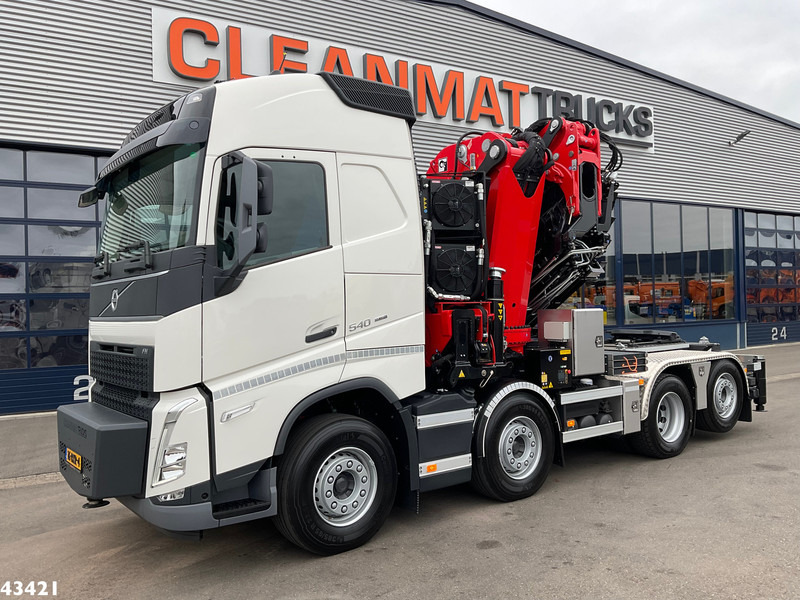 Volvo FH 540 Effer 145 Tonmeter laadkraan + Fly-Jib! Trekker met Ballastbak! NEW AND UNUSED! - Vlačilec: slika 3 Volvo FH 540 Effer 145 Tonmeter laadkraan + Fly-Jib! Trekker met Ballastbak! NEW AND UNUSED! - Vlačilec: slika 3