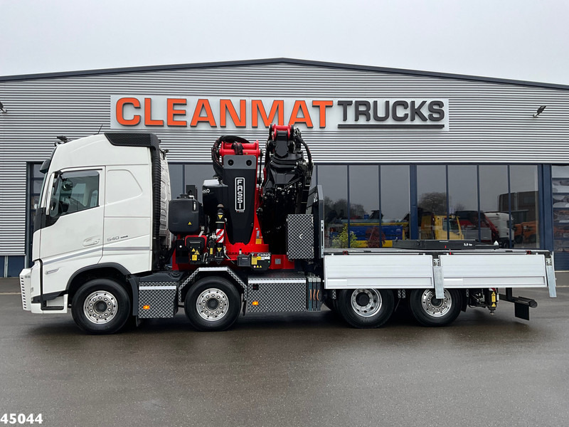 Volvo FH 540 8x2 Fassi 145 Tonmeter laadkraan + Fly-JIb Just 7.187 Km! Demo voertuig! - Tovornjak z dvigalom: slika 4 Volvo FH 540 8x2 Fassi 145 Tonmeter laadkraan + Fly-JIb Just 7.187 Km! Demo voertuig! - Tovornjak z dvigalom: slika 4