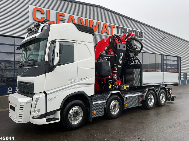 Volvo FH 540 8x2 Fassi 145 Tonmeter laadkraan + Fly-JIb Just 7.187 Km! Demo voertuig! - Tovornjak z dvigalom: slika 3 Volvo FH 540 8x2 Fassi 145 Tonmeter laadkraan + Fly-JIb Just 7.187 Km! Demo voertuig! - Tovornjak z dvigalom: slika 3