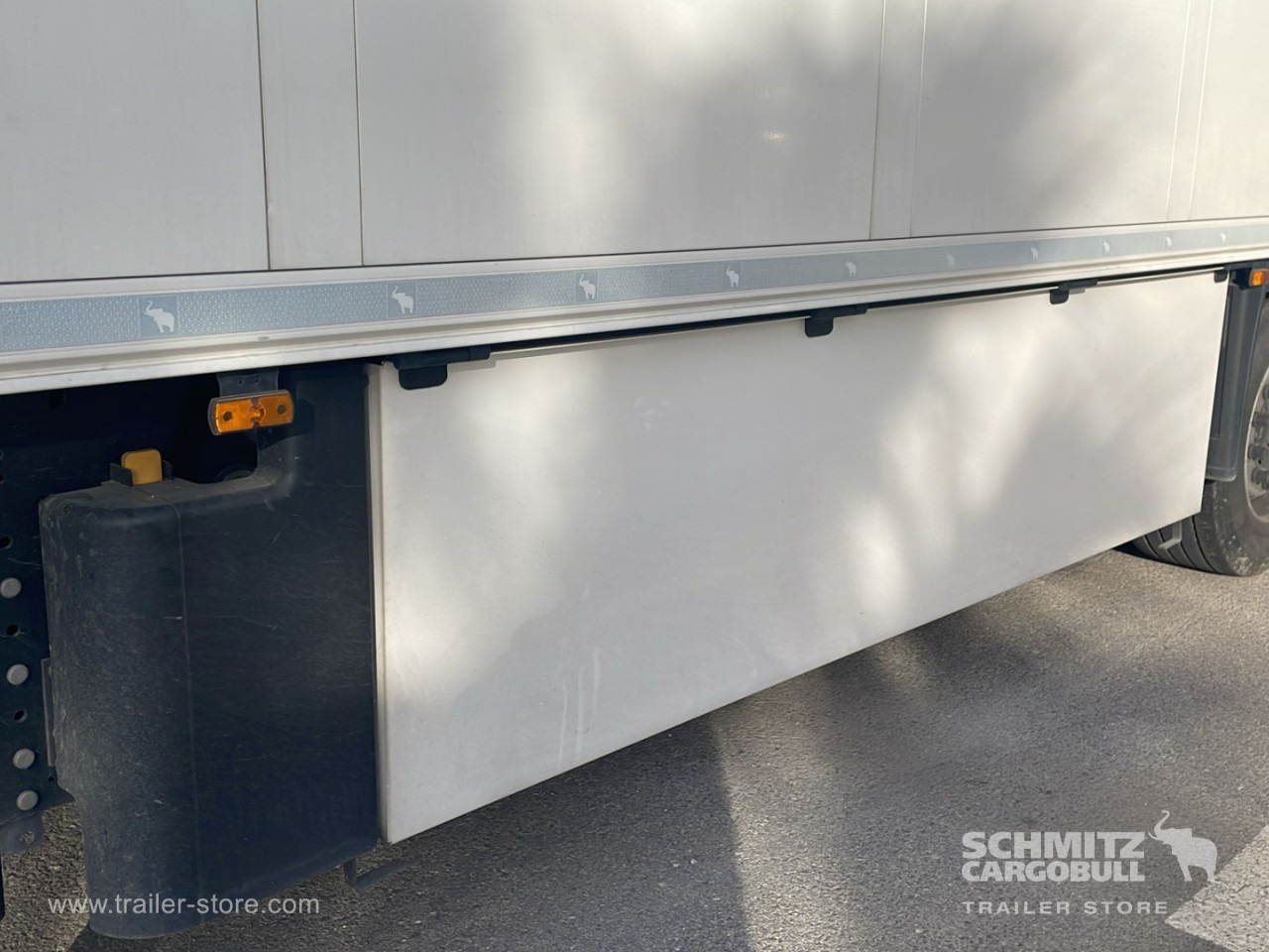 SCHMITZ Semiremolque Frigo Standard - Izotermična polprikolica: slika 3 SCHMITZ Semiremolque Frigo Standard - Izotermična polprikolica: slika 3