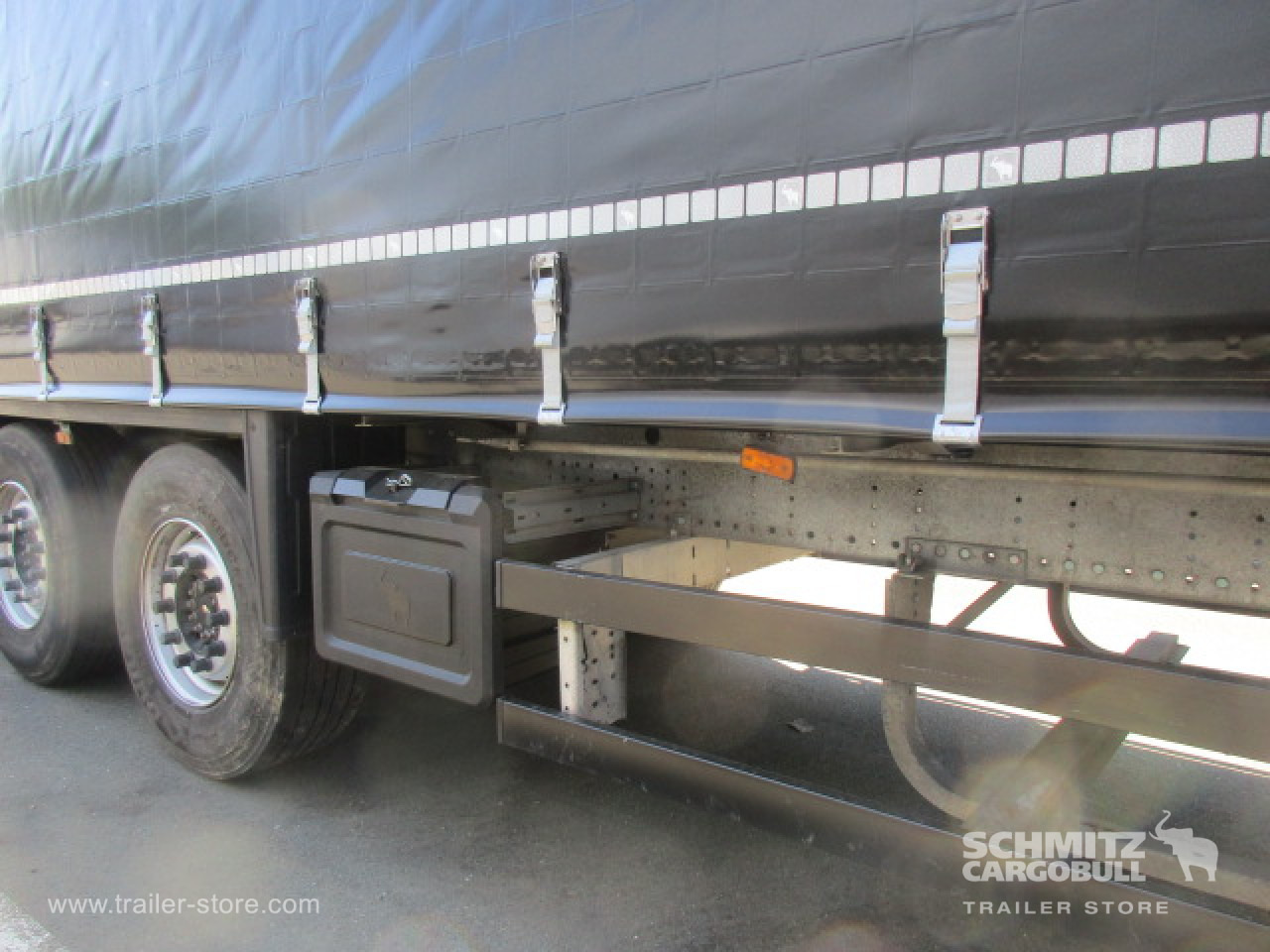 SCHMITZ Curtainsider Standard Taillift - Polprikolica s ponjavo: slika 3 SCHMITZ Curtainsider Standard Taillift - Polprikolica s ponjavo: slika 3