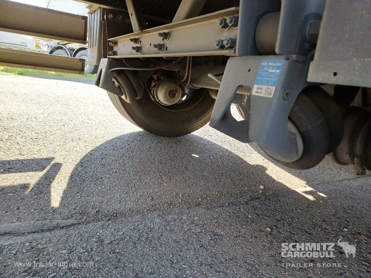 SCHMITZ Auflieger Curtainsider Standard - Polprikolica s ponjavo: slika 4 SCHMITZ Auflieger Curtainsider Standard - Polprikolica s ponjavo: slika 4