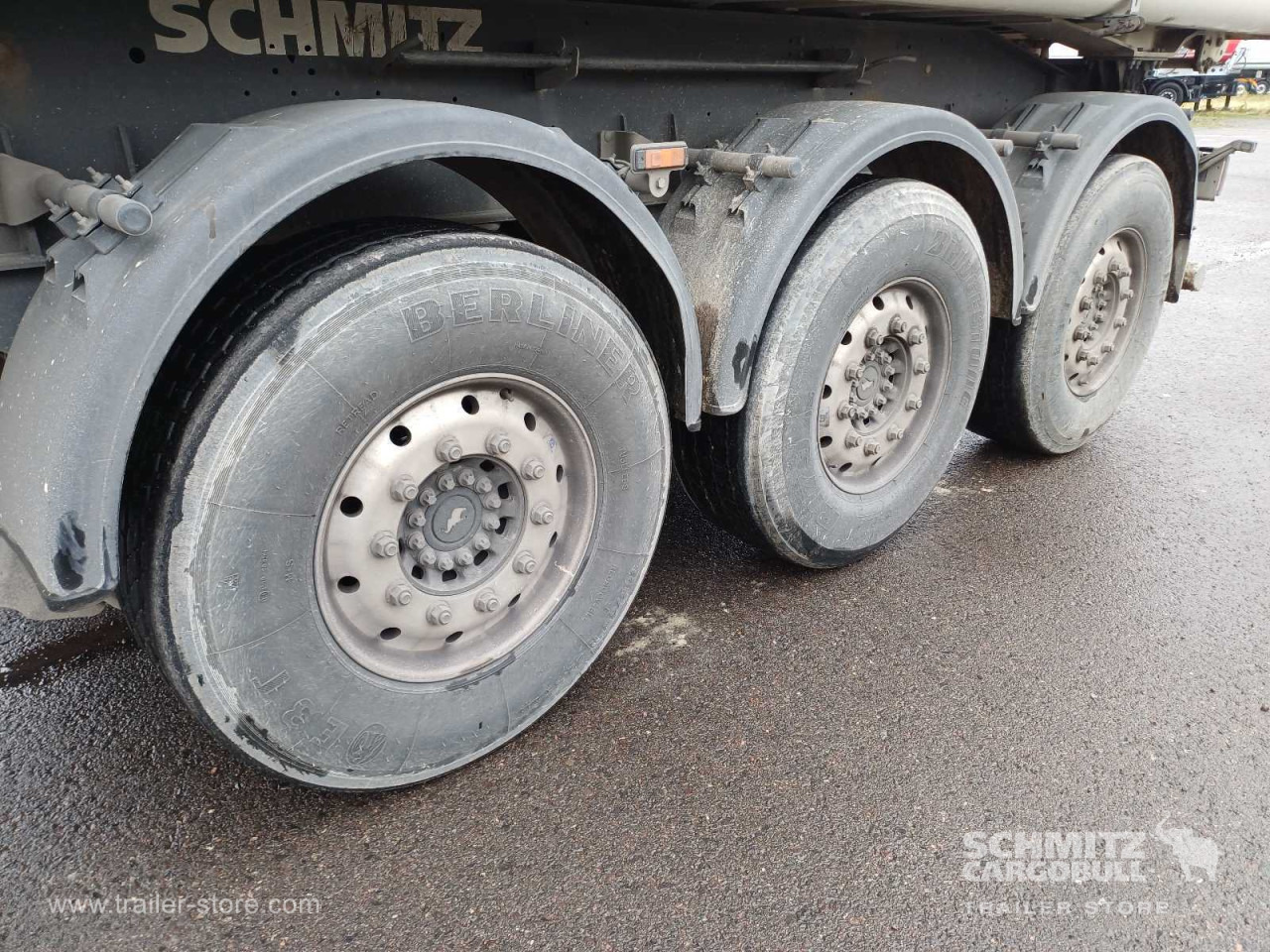 SCHMITZ Auflieger Kipper Alukastenmulde 24m³ - Kiper polprikolica: slika 2 SCHMITZ Auflieger Kipper Alukastenmulde 24m³ - Kiper polprikolica: slika 2