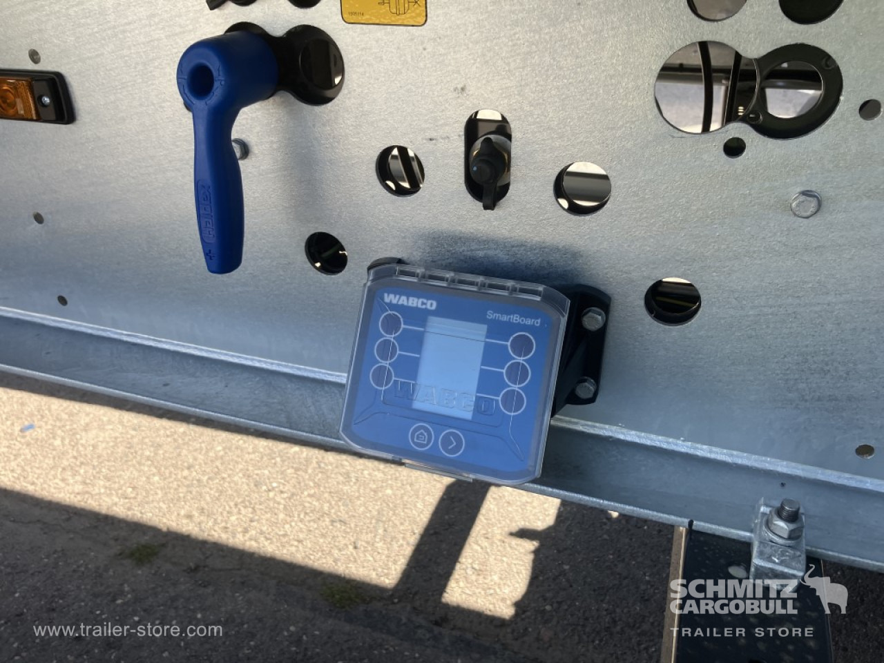 SCHMITZ Auflieger Kipper Alukastenmulde 52m³ - Kiper polprikolica: slika 4 SCHMITZ Auflieger Kipper Alukastenmulde 52m³ - Kiper polprikolica: slika 4