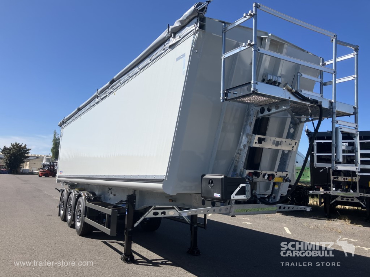 SCHMITZ Auflieger Kipper Alukastenmulde 52m³ - Kiper polprikolica: slika 1 SCHMITZ Auflieger Kipper Alukastenmulde 52m³ - Kiper polprikolica: slika 1