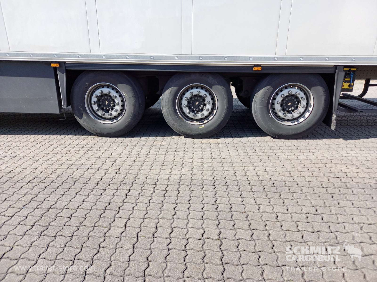 SCHMITZ Auflieger Tiefkühler Standard Double deck - Izotermična polprikolica: slika 2 SCHMITZ Auflieger Tiefkühler Standard Double deck - Izotermična polprikolica: slika 2