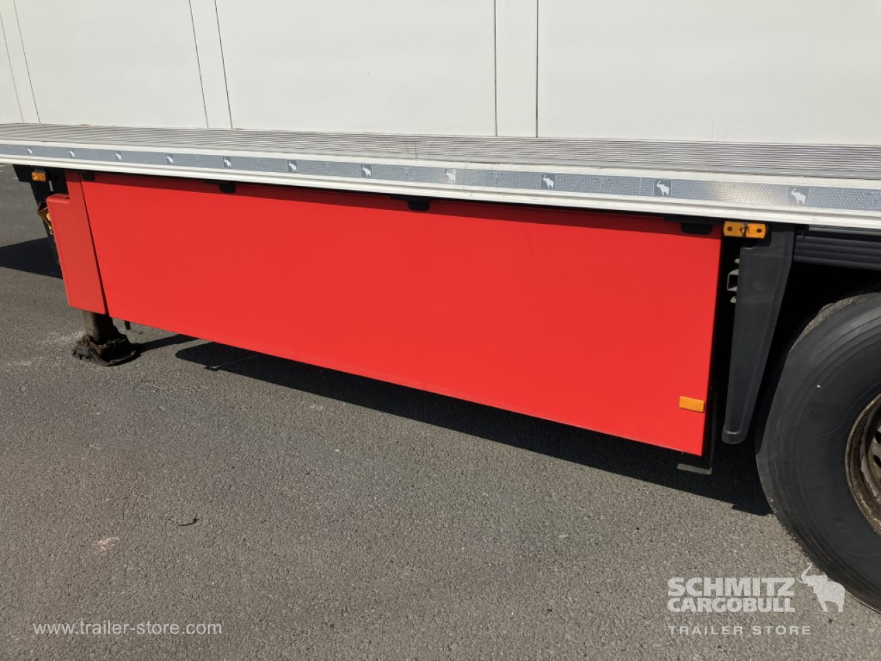 SCHMITZ Auflieger Tiefkühler Standard Double deck - Izotermična polprikolica: slika 2 SCHMITZ Auflieger Tiefkühler Standard Double deck - Izotermična polprikolica: slika 2