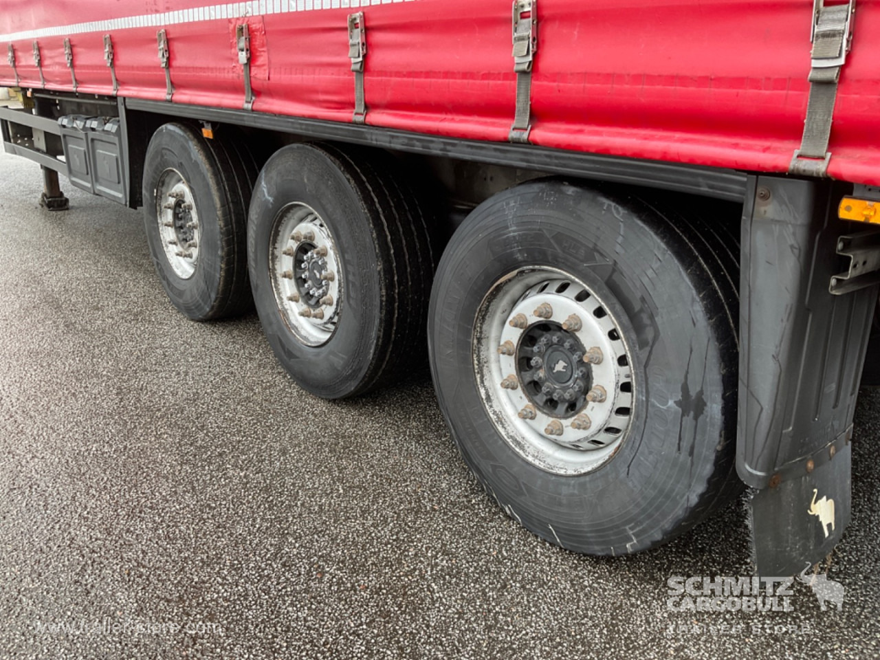 SCHMITZ Curtainsider Standard Forklift holder - Polprikolica s ponjavo: slika 3 SCHMITZ Curtainsider Standard Forklift holder - Polprikolica s ponjavo: slika 3