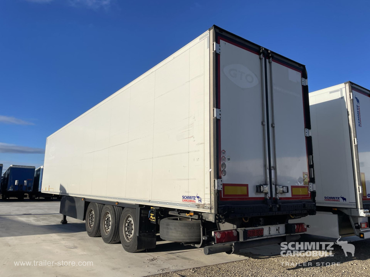 SCHMITZ Remolque Frigo Standard - Prikolica hladilnik: slika 5 SCHMITZ Remolque Frigo Standard - Prikolica hladilnik: slika 5