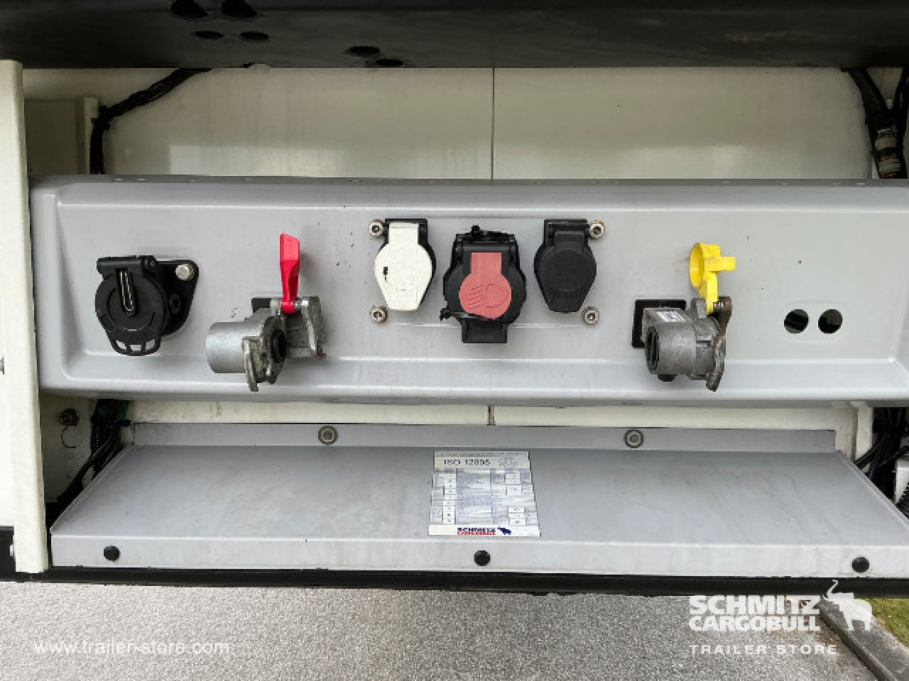 SCHMITZ Semiremolque Frigo Sistema carne colgada - Izotermična polprikolica: slika 4 SCHMITZ Semiremolque Frigo Sistema carne colgada - Izotermična polprikolica: slika 4