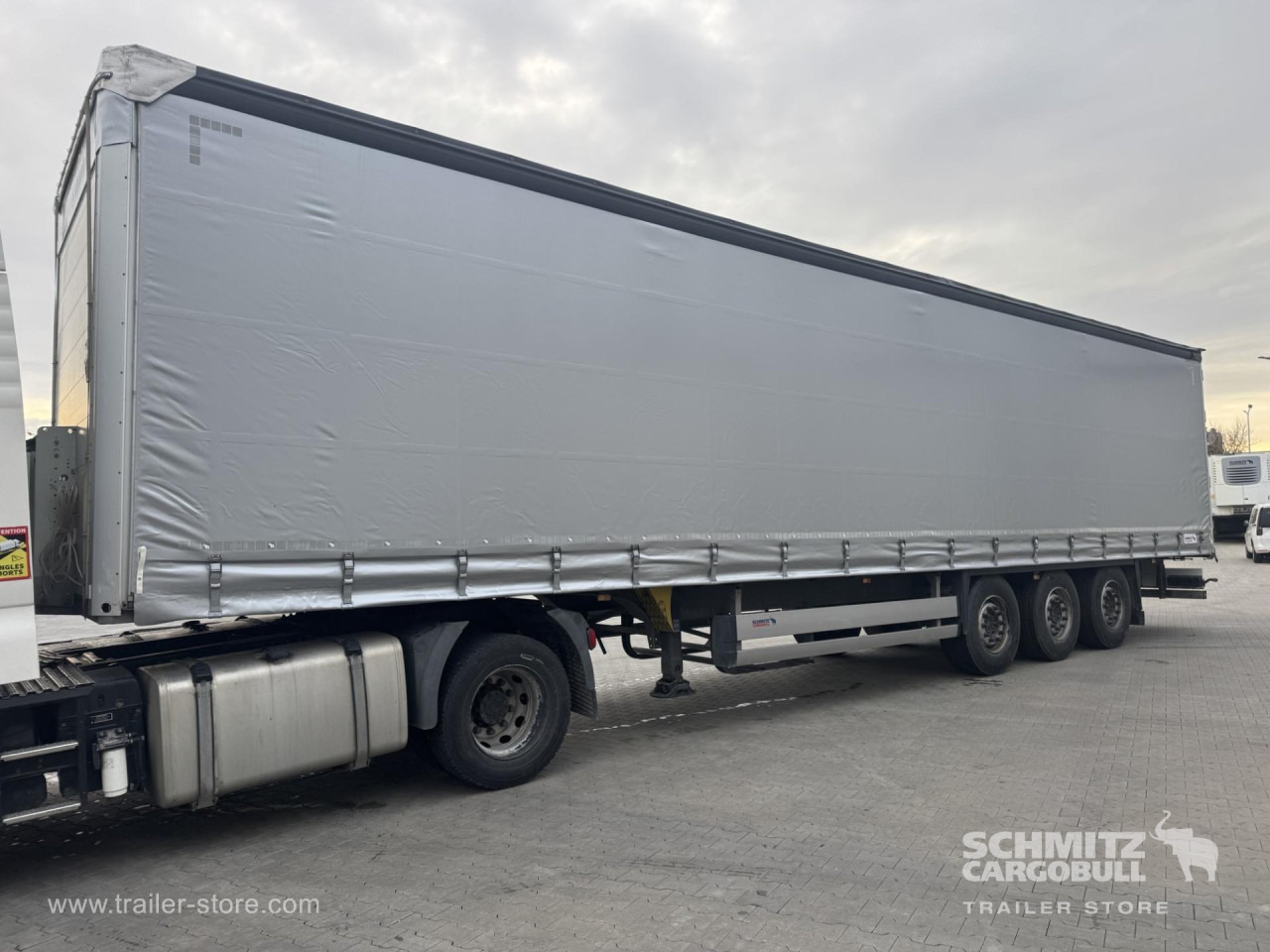 SCHMITZ Curtainsider Standard - Polprikolica s ponjavo: slika 5 SCHMITZ Curtainsider Standard - Polprikolica s ponjavo: slika 5