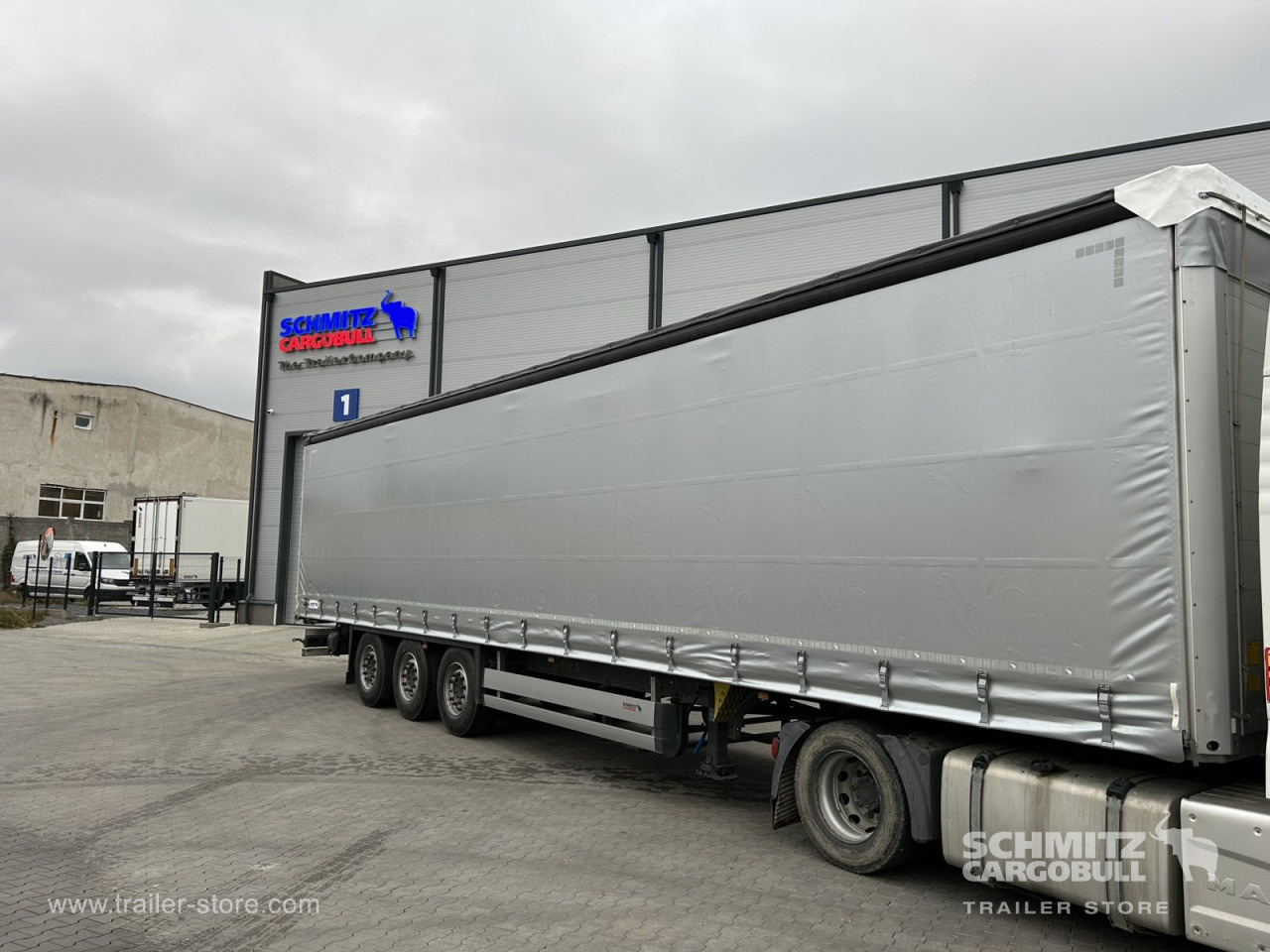 SCHMITZ Curtainsider Standard - Polprikolica s ponjavo: slika 1 SCHMITZ Curtainsider Standard - Polprikolica s ponjavo: slika 1