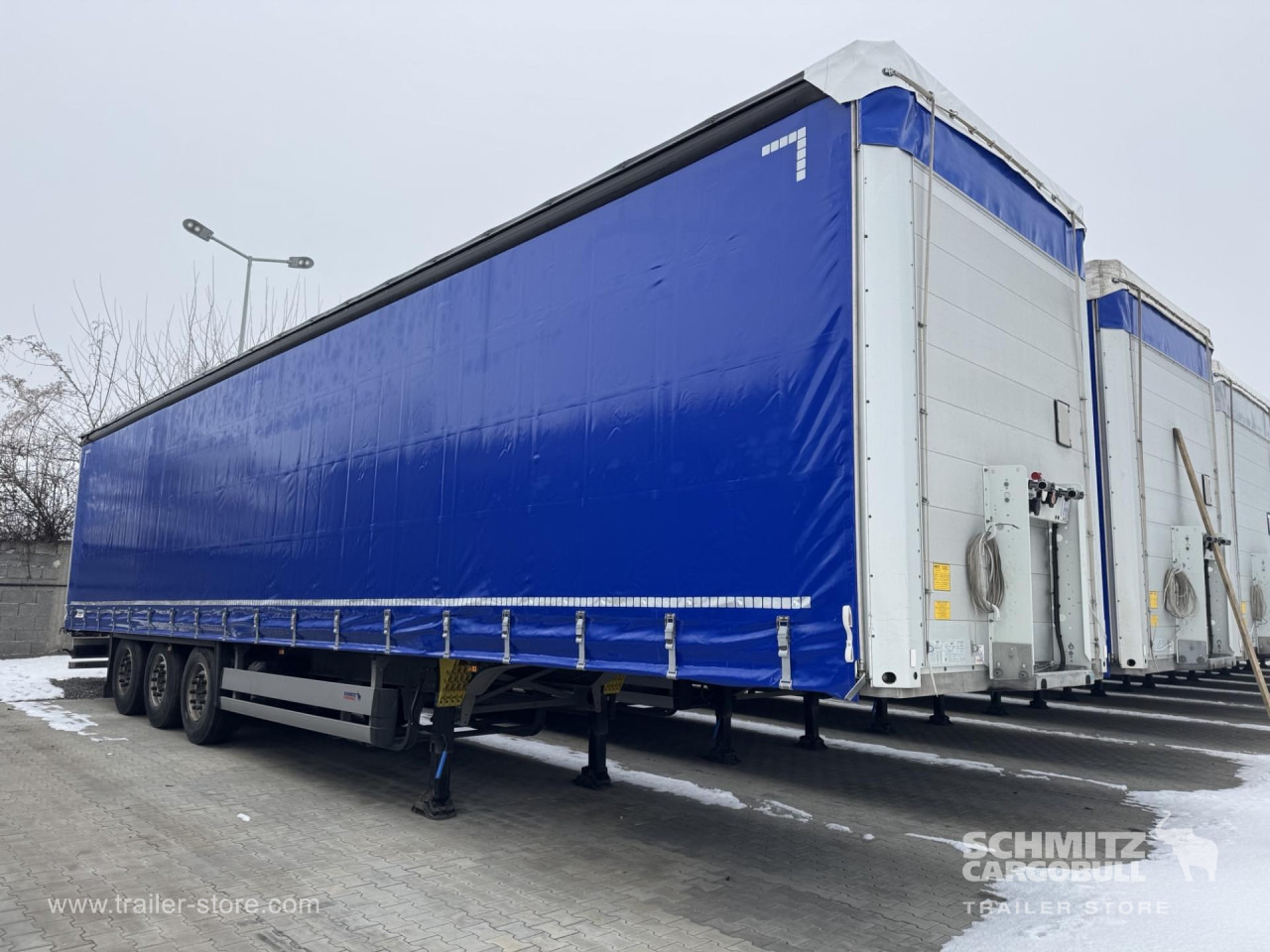 SCHMITZ Curtainsider Standard - Polprikolica s ponjavo: slika 1 SCHMITZ Curtainsider Standard - Polprikolica s ponjavo: slika 1