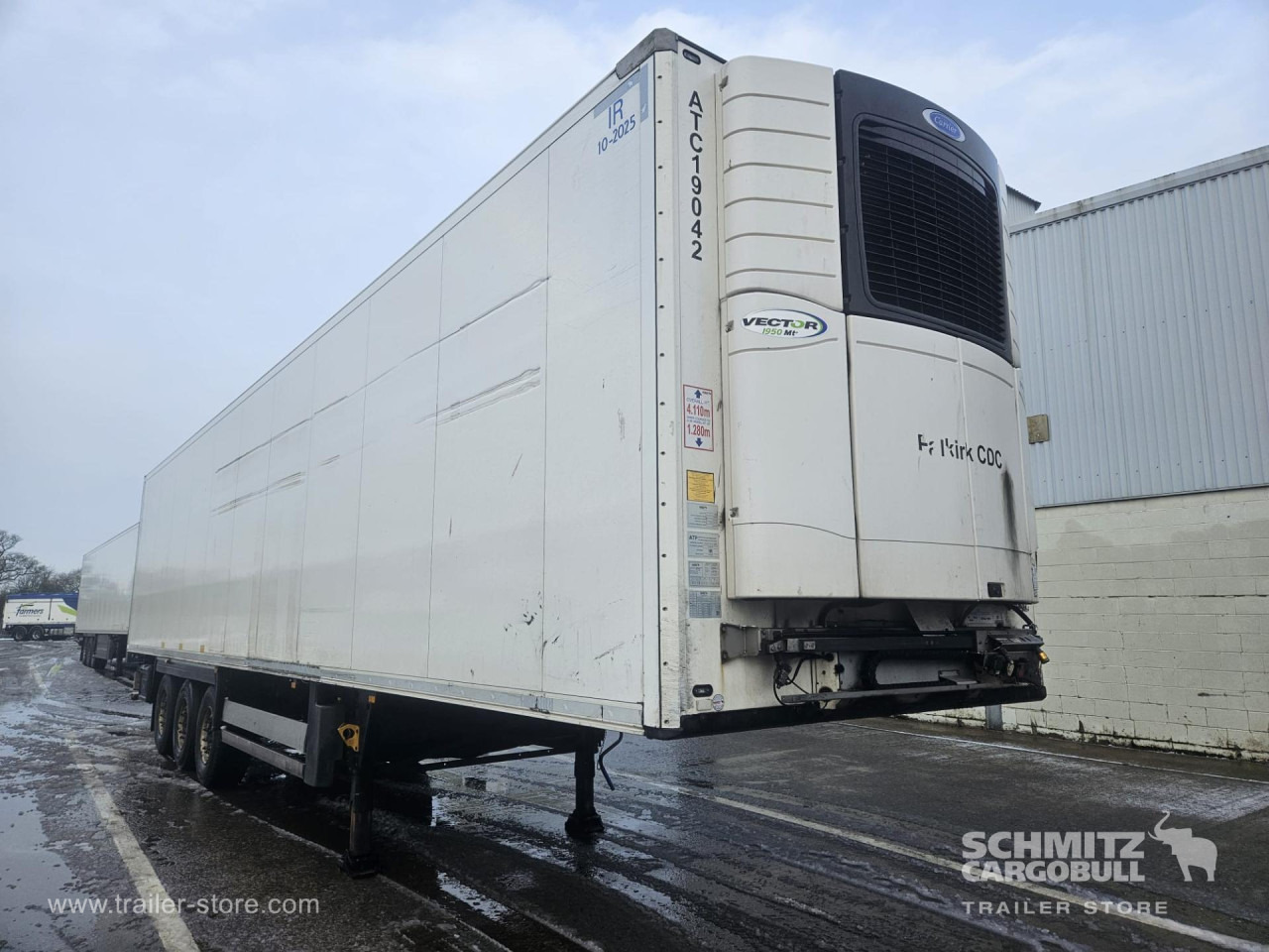 SCHMITZ Reefer Multitemp - Izotermična polprikolica: slika 1 SCHMITZ Reefer Multitemp - Izotermična polprikolica: slika 1