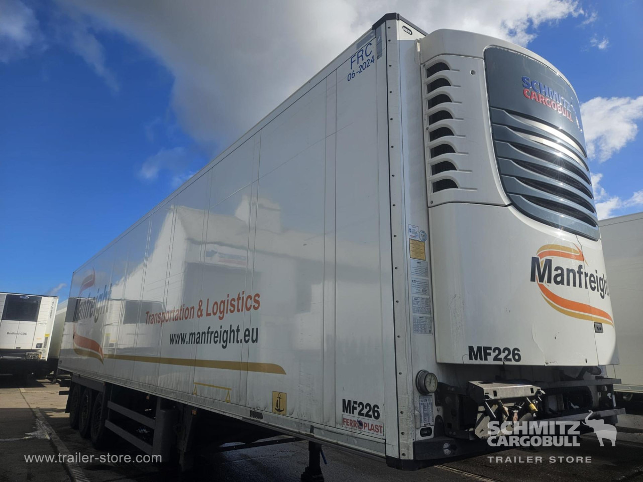 SCHMITZ Reefer Multitemp - Izotermična polprikolica: slika 1 SCHMITZ Reefer Multitemp - Izotermična polprikolica: slika 1