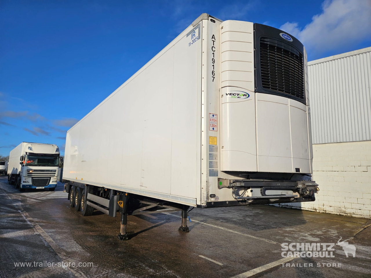 SCHMITZ Reefer Multitemp - Izotermična polprikolica: slika 1 SCHMITZ Reefer Multitemp - Izotermična polprikolica: slika 1