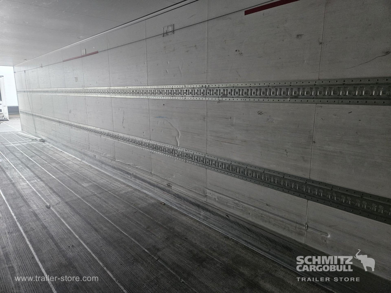 SCHMITZ Reefer Standard - Izotermična polprikolica: slika 3 SCHMITZ Reefer Standard - Izotermična polprikolica: slika 3