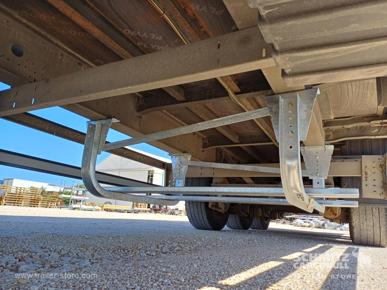SCHMITZ Curtainsider Mega - Polprikolica s ponjavo: slika 2 SCHMITZ Curtainsider Mega - Polprikolica s ponjavo: slika 2