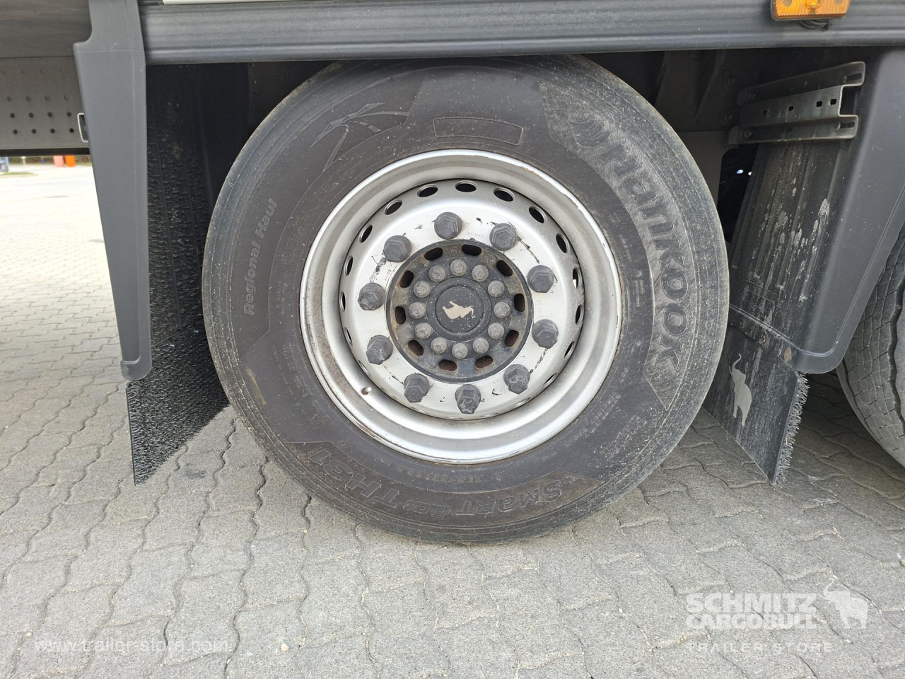 SCHMITZ Reefer Standard - Izotermična polprikolica: slika 2 SCHMITZ Reefer Standard - Izotermična polprikolica: slika 2