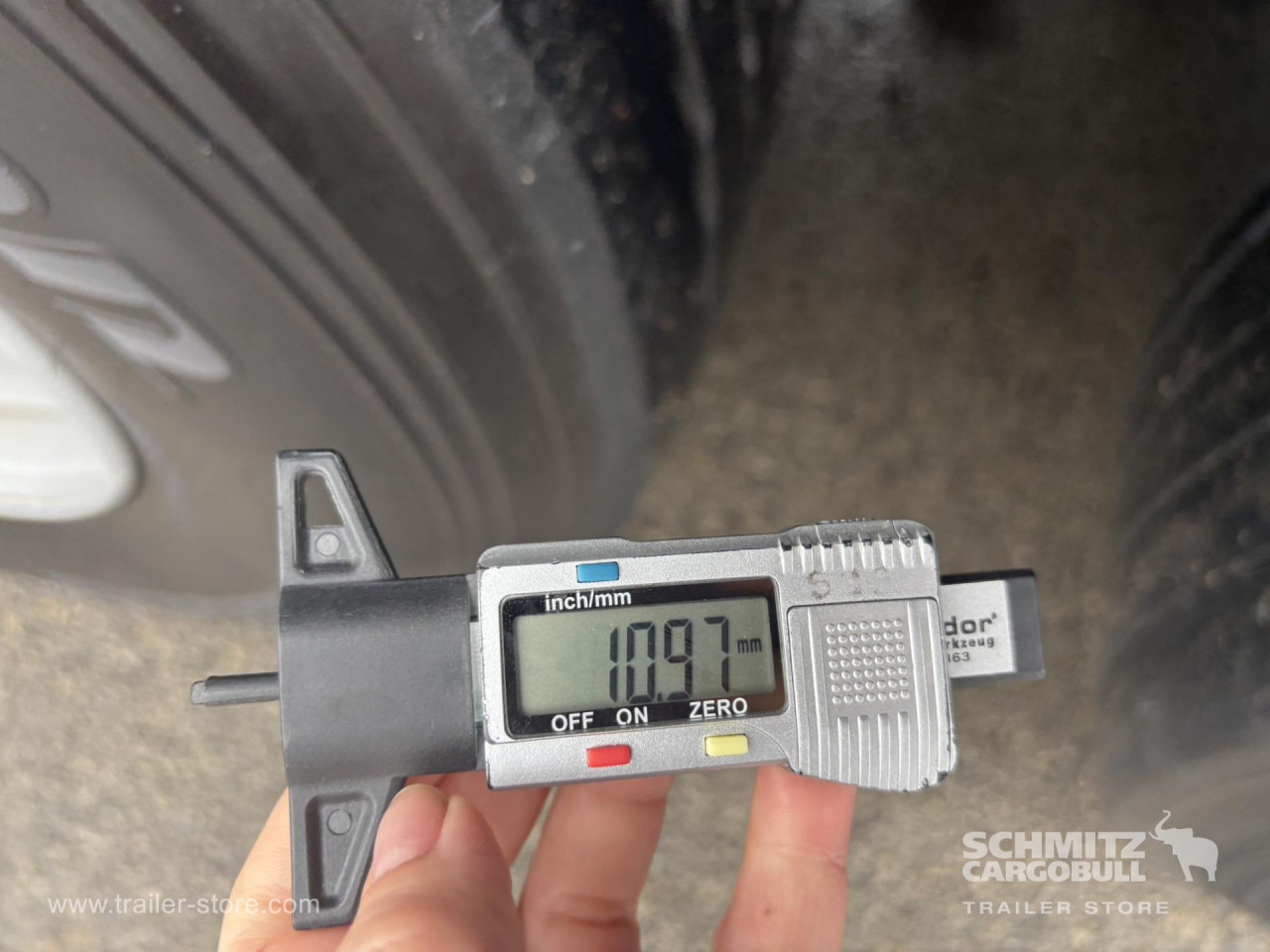 SCHMITZ Curtainsider Standard - Polprikolica s ponjavo: slika 2 SCHMITZ Curtainsider Standard - Polprikolica s ponjavo: slika 2