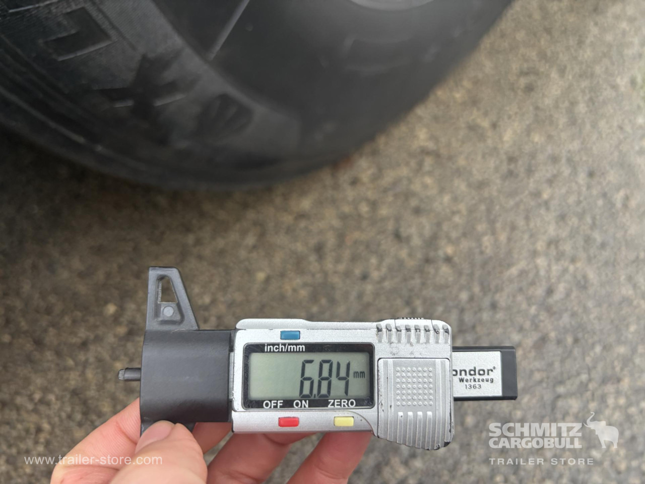 SCHMITZ Reefer Standard Double deck - Izotermična polprikolica: slika 4 SCHMITZ Reefer Standard Double deck - Izotermična polprikolica: slika 4