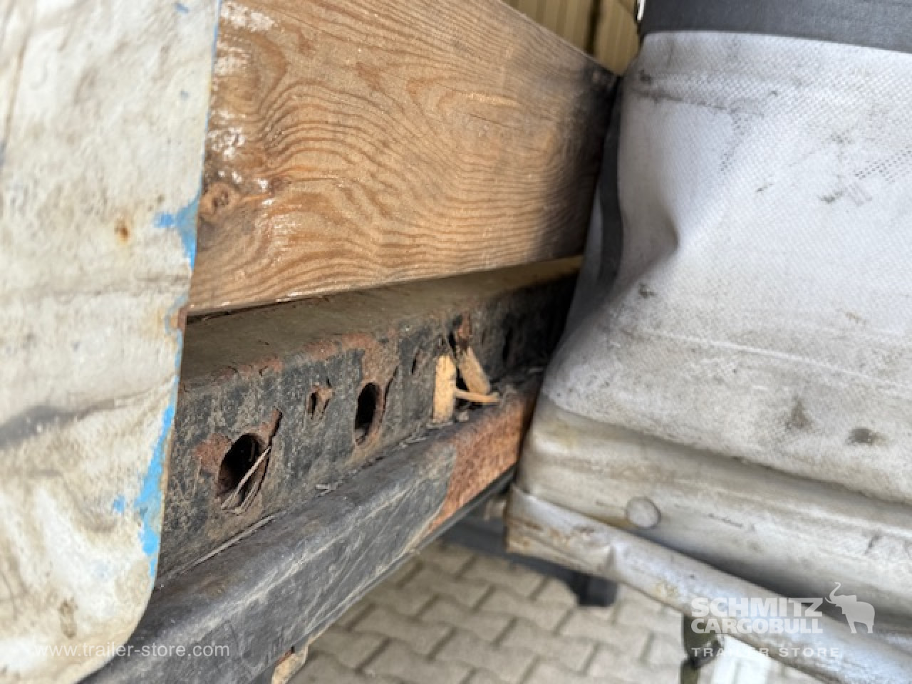 KRONE Oplegger Schuifzeil Mega - Polprikolica s ponjavo: slika 4 KRONE Oplegger Schuifzeil Mega - Polprikolica s ponjavo: slika 4