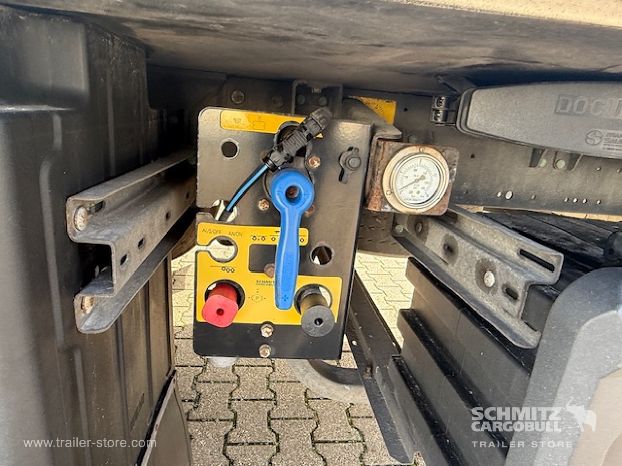 SCHMITZ Oplegger Vries Standard Double deck - Izotermična polprikolica: slika 3 SCHMITZ Oplegger Vries Standard Double deck - Izotermična polprikolica: slika 3