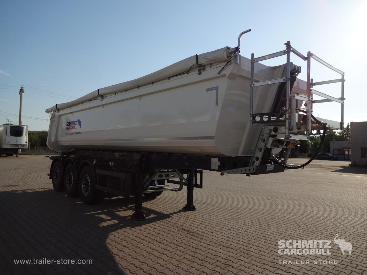 SCHMITZ Tipper Steel half pipe body 27m³ - Kiper polprikolica: slika 5 SCHMITZ Tipper Steel half pipe body 27m³ - Kiper polprikolica: slika 5