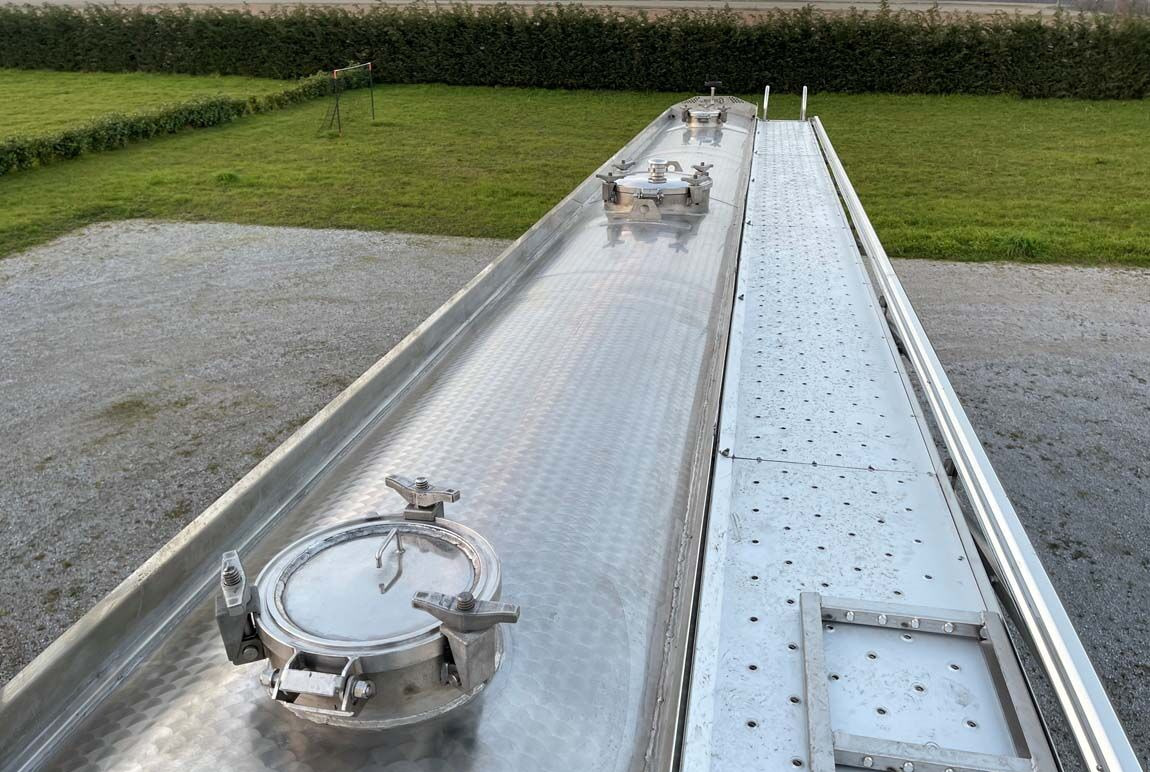 Bata CISTERNA MODELLO STANDARD NON ISOLATA 31.000LT NUOVA - Polprikolica cisterna: slika 5 Bata CISTERNA MODELLO STANDARD NON ISOLATA 31.000LT NUOVA - Polprikolica cisterna: slika 5