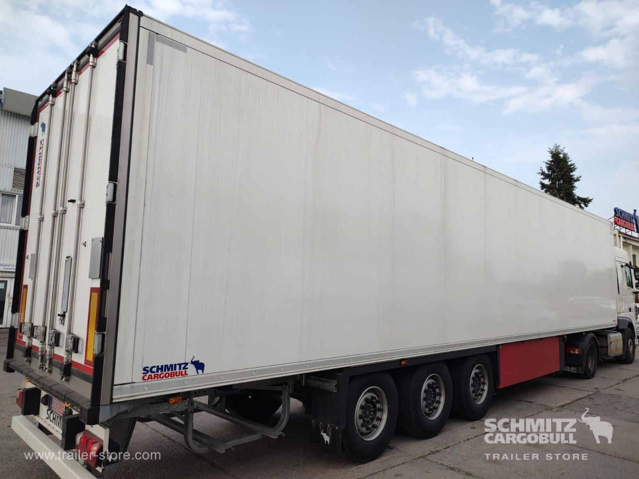SCHMITZ Напівпричіп Стандартний - Izotermična polprikolica: slika 1 SCHMITZ Напівпричіп Стандартний - Izotermična polprikolica: slika 1