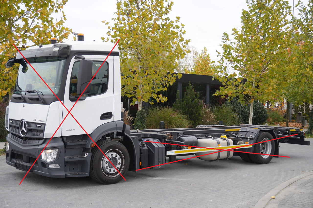 BDF construction lifted hydraulically by 50 cm - Okvir/ Šasija: slika 2 BDF construction lifted hydraulically by 50 cm - Okvir/ Šasija: slika 2