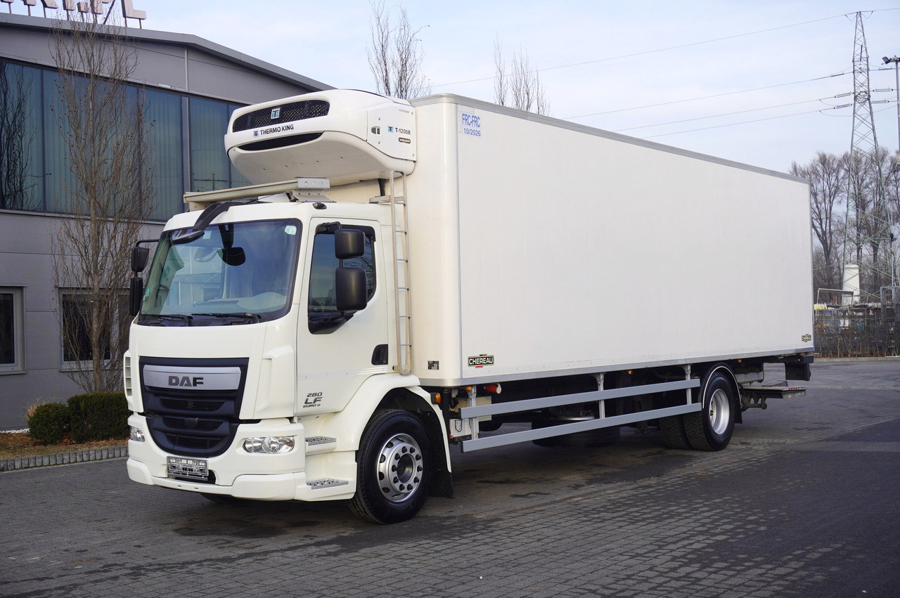 DAF LF 280 / Chereau multi-temperature refrigerator / Dhollandia DHSM.30 lift 2000 kg - Tovornjak hladilnik: slika 1 DAF LF 280 / Chereau multi-temperature refrigerator / Dhollandia DHSM.30 lift 2000 kg - Tovornjak hladilnik: slika 1