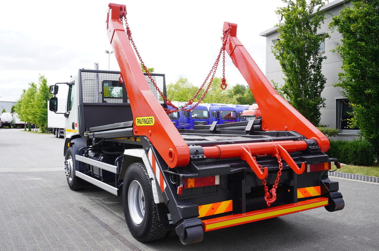 DAF LF 55.220 Skip loader GUIMA PALFINGER M14T - Komunalni tovornjak: slika 4 DAF LF 55.220 Skip loader GUIMA PALFINGER M14T - Komunalni tovornjak: slika 4