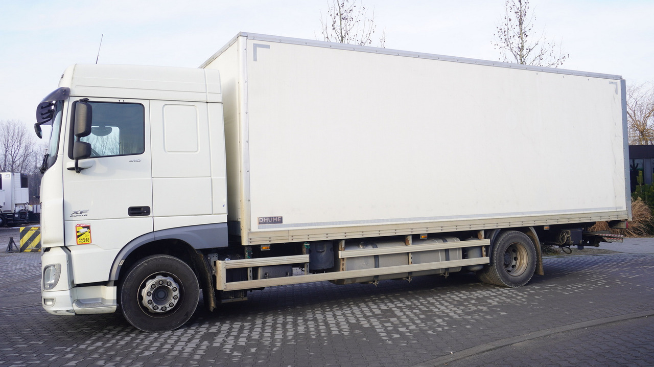 DAF XF 410 EURO 6 /410 HP / 20 EPAL / Dhollandia lift 1500 kg - Tovornjak zabojnik: slika 3 DAF XF 410 EURO 6 /410 HP / 20 EPAL / Dhollandia lift 1500 kg - Tovornjak zabojnik: slika 3