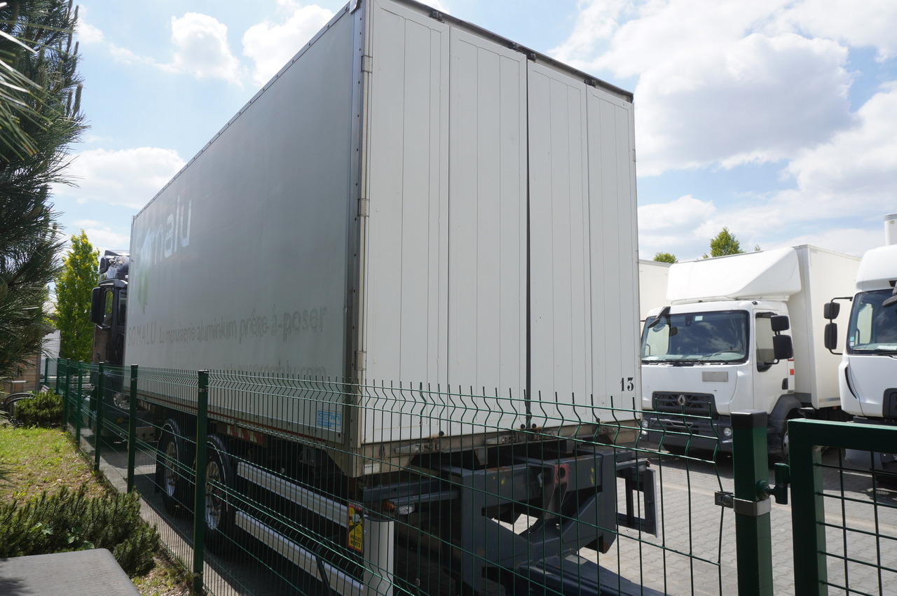 Fruehauf passthrough box trailer 18 EPAL / 2021 / SAF axles - Prikolica zabojnik: slika 4 Fruehauf passthrough box trailer 18 EPAL / 2021 / SAF axles - Prikolica zabojnik: slika 4