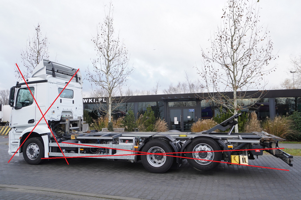 Hydra Lifter BDF construction lifted / 5-th wheel - Okvir/ Šasija: slika 2 Hydra Lifter BDF construction lifted / 5-th wheel - Okvir/ Šasija: slika 2