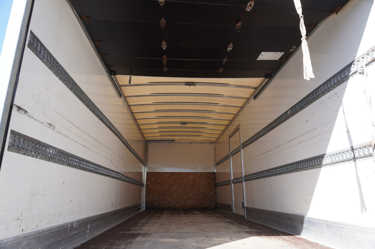 IVECO Eurocargo 120-190 / 160 thousand km !!! / Box 18 EPAL / Dhollandia lift 1500 kg - Tovornjak zabojnik: slika 5 IVECO Eurocargo 120-190 / 160 thousand km !!! / Box 18 EPAL / Dhollandia lift 1500 kg - Tovornjak zabojnik: slika 5