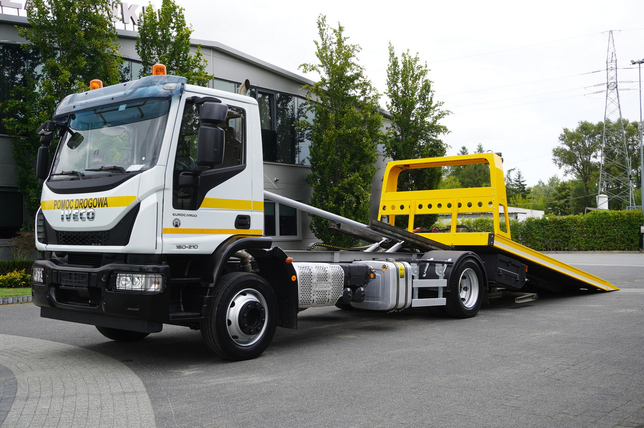 IVECO Eurocargo 160-210 / 75,000 km! / OMARS lowered tow truck platform / Fork - Vlečno vozilo: slika 4 IVECO Eurocargo 160-210 / 75,000 km! / OMARS lowered tow truck platform / Fork - Vlečno vozilo: slika 4