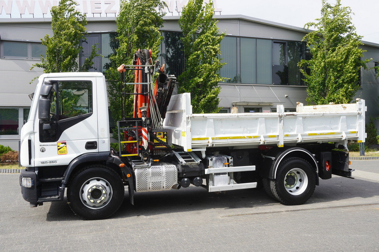 IVECO Eurocargo 160-250 / Fassi F95 crane / 120 tho. km / 3-sided tipper - Tovornjak z dvigalom: slika 5 IVECO Eurocargo 160-250 / Fassi F95 crane / 120 tho. km / 3-sided tipper - Tovornjak z dvigalom: slika 5