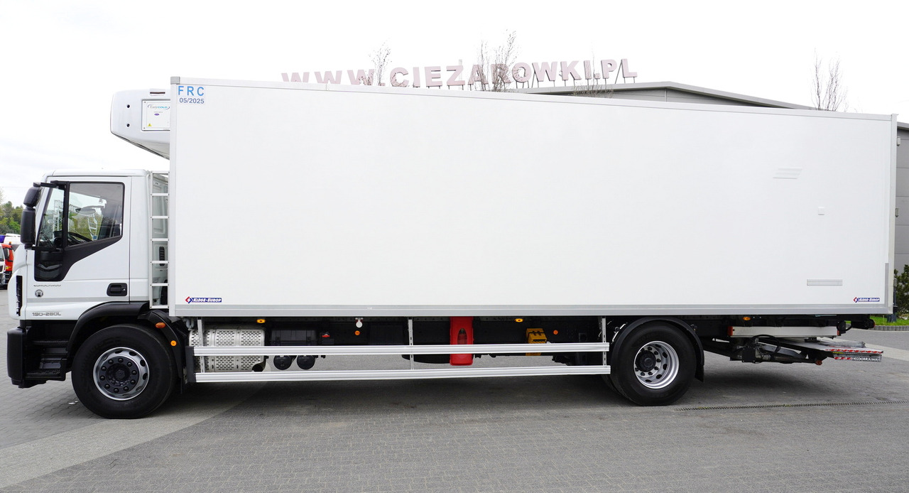 IVECO Eurocargo 190-280L E6 4x2 / Refrigerator / Dhollandia DHSM.20 tail lift / 21 pallets - Tovornjak hladilnik: slika 2 IVECO Eurocargo 190-280L E6 4x2 / Refrigerator / Dhollandia DHSM.20 tail lift / 21 pallets - Tovornjak hladilnik: slika 2
