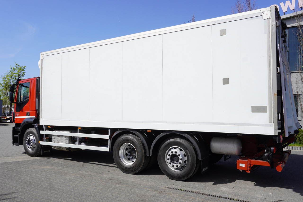 Iveco Stralis 310 6×2 E6 Refrigerator/ ATP/FRC / 18 pallets / Tail lift - Tovornjak hladilnik: slika 3 Iveco Stralis 310 6×2 E6 Refrigerator/ ATP/FRC / 18 pallets / Tail lift - Tovornjak hladilnik: slika 3