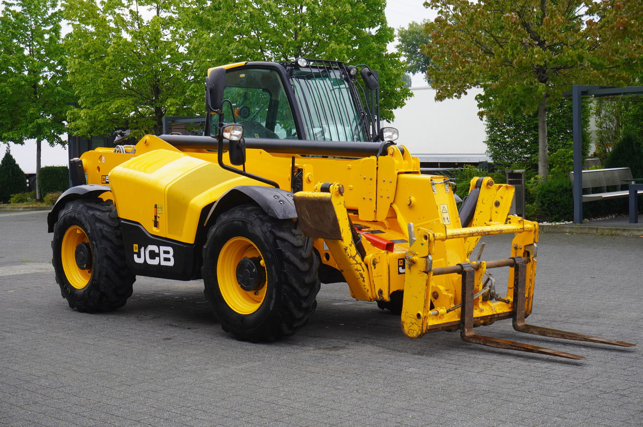 JCB 535-125 / 1500 MTH! / reach 12.5 m / 2021 / 3.5 t - Teleskopski kolesni nakladalnik: slika 5 JCB 535-125 / 1500 MTH! / reach 12.5 m / 2021 / 3.5 t - Teleskopski kolesni nakladalnik: slika 5