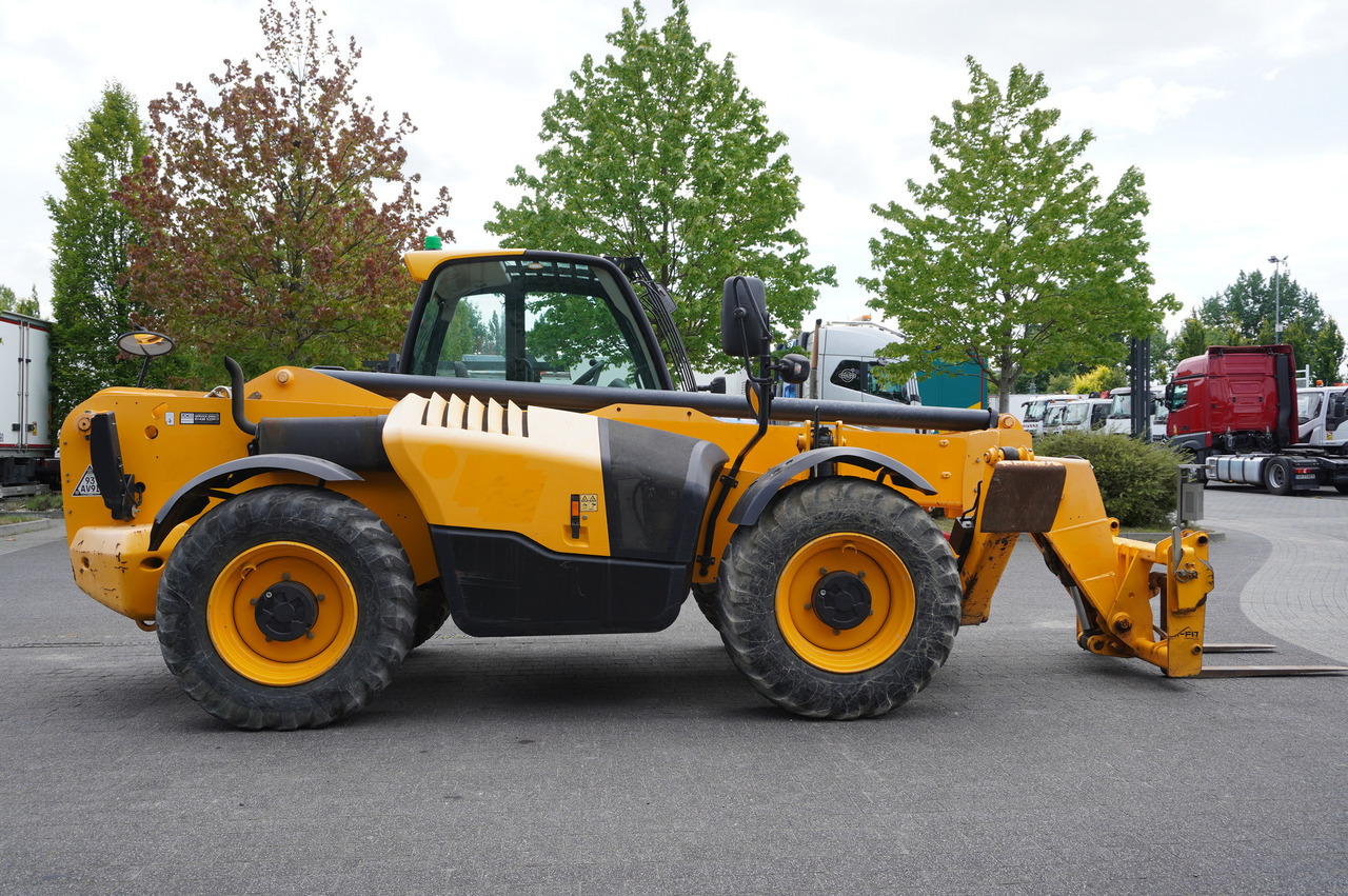 JCB 540-140 telescopic loader / 14 m range / 1800 MTH - Teleskopski kolesni nakladalnik: slika 4 JCB 540-140 telescopic loader / 14 m range / 1800 MTH - Teleskopski kolesni nakladalnik: slika 4