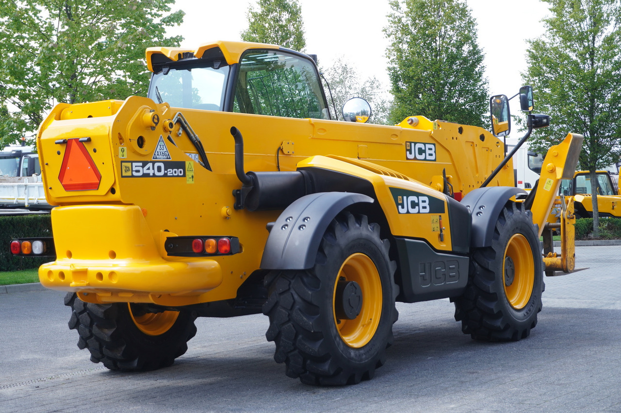 JCB 540-200 Telescopic Loader / 20 m reach / joystick - Teleskopski kolesni nakladalnik: slika 5 JCB 540-200 Telescopic Loader / 20 m reach / joystick - Teleskopski kolesni nakladalnik: slika 5