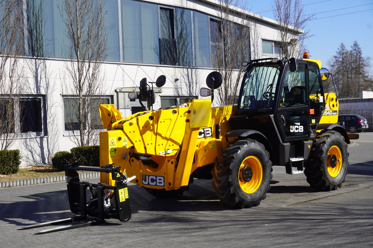 JCB 540-200 Telescopic Loader / 20m / joystick - Kolesni nakladalec: slika 5 JCB 540-200 Telescopic Loader / 20m / joystick - Kolesni nakladalec: slika 5