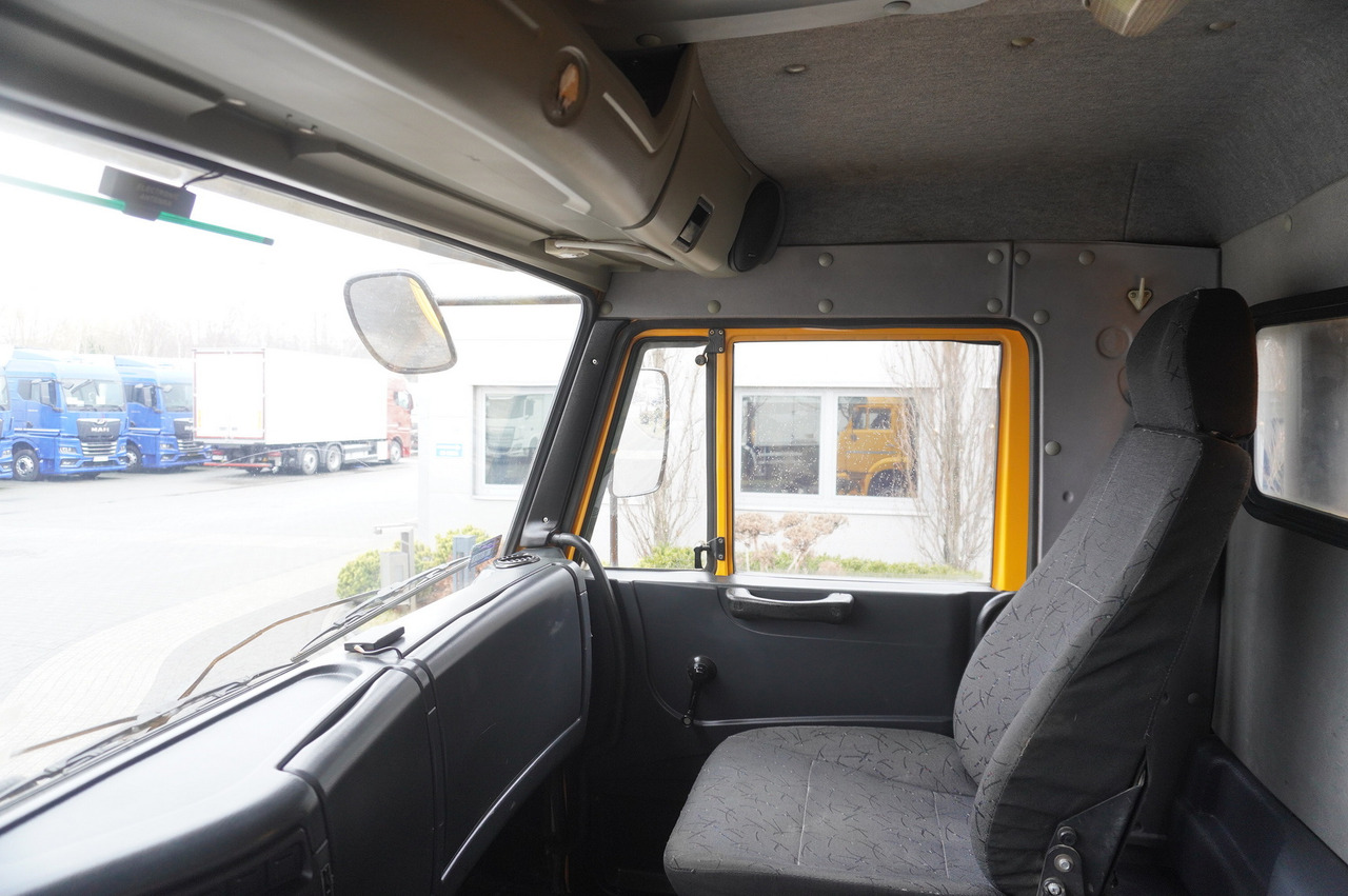 Tovornjak prekucnik, Tovornjak z dvigalom KAMAZ T2530 E5 6×4 / 3-sided tipper: slika 25