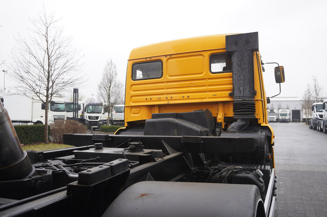 Tovornjak prekucnik, Tovornjak z dvigalom KAMAZ T2530 E5 6×4 / 3-sided tipper: slika 13