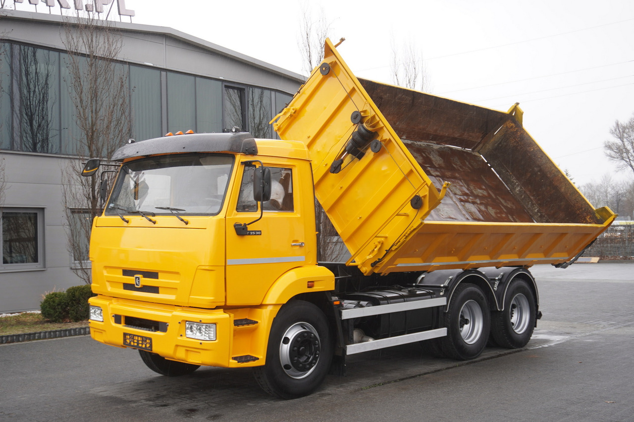KAMAZ T2530 E5 6×4 / 3-sided tipper - Tovornjak prekucnik, Tovornjak z dvigalom: slika 2 KAMAZ T2530 E5 6×4 / 3-sided tipper - Tovornjak prekucnik, Tovornjak z dvigalom: slika 2
