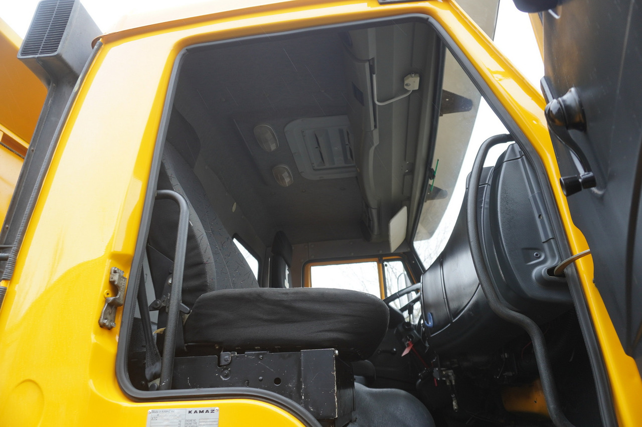 Tovornjak prekucnik, Tovornjak z dvigalom KAMAZ T2530 E5 6×4 / 3-sided tipper: slika 30